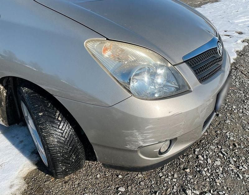 Gebraucht Toyota Corolla Verso 135 PS (99 kW) 2003 Van / Kleinbus