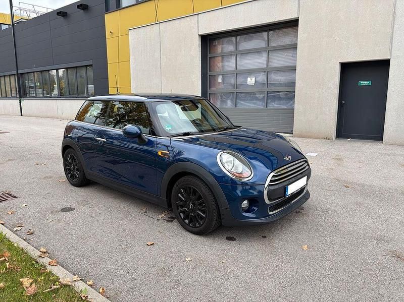 Gebraucht Mini ONE 102 PS (75 kW) 2015 Blau Kleinwagen