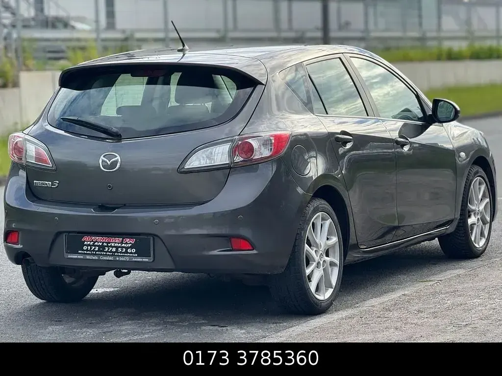 Gebraucht Mazda 3 Edition 105 PS (77 kW) 2012 Schwarz Limousine