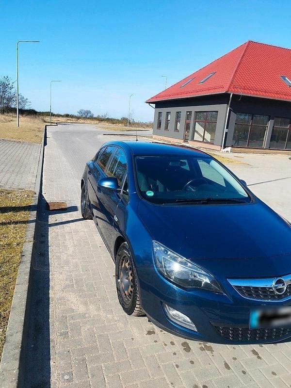 Gebraucht Opel Astra Eco 110 PS (80 kW) 2011 Blau Coupé