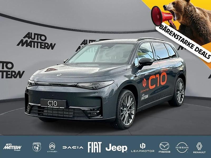 Gebraucht Leapmotor C10 157 PS (115 kW) 2025 Grau SUV