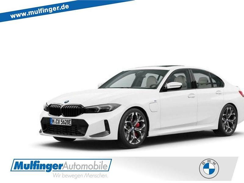 Alpinweiss Gebraucht 2024 BMW 330e M Sport Limousine | 49.990 € (Teuer) - Bild 1/4