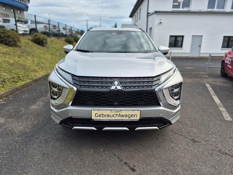 Gebraucht Mitsubishi Eclipse Cross Plus 98 PS (72 kW) 2022 Silber SUV