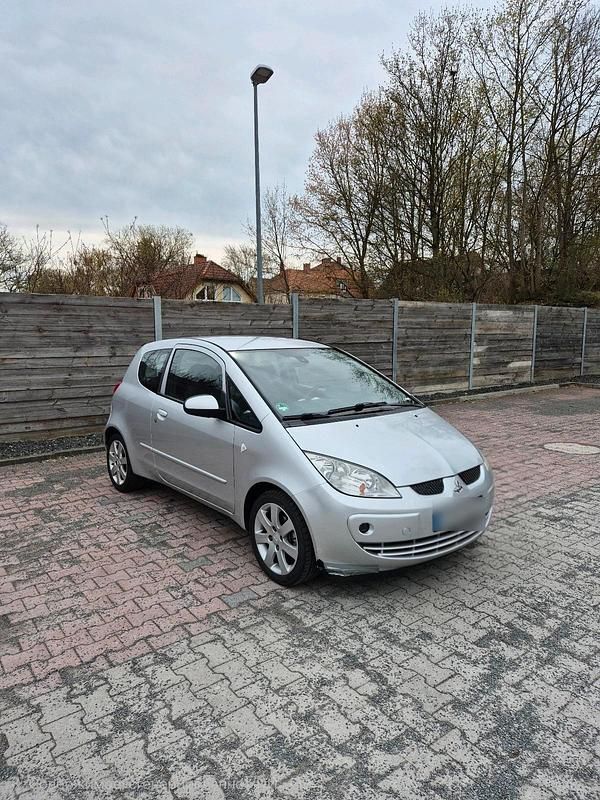 Gebraucht Mitsubishi Colt 75 PS (55 kW) 2007 Silber Kleinwagen