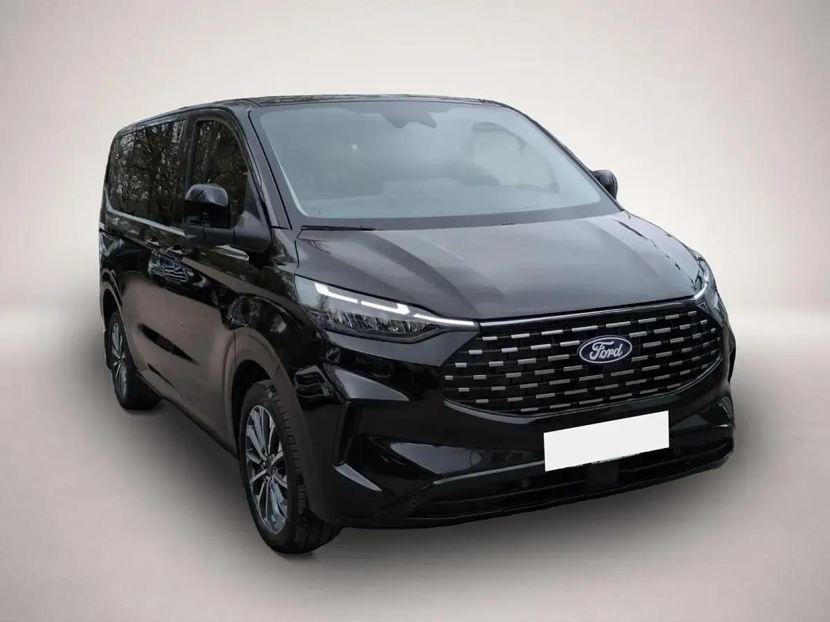 Neu Ford Tourneo Custom Titanium X 170 PS (125 kW) 2026 Manufacturer Van