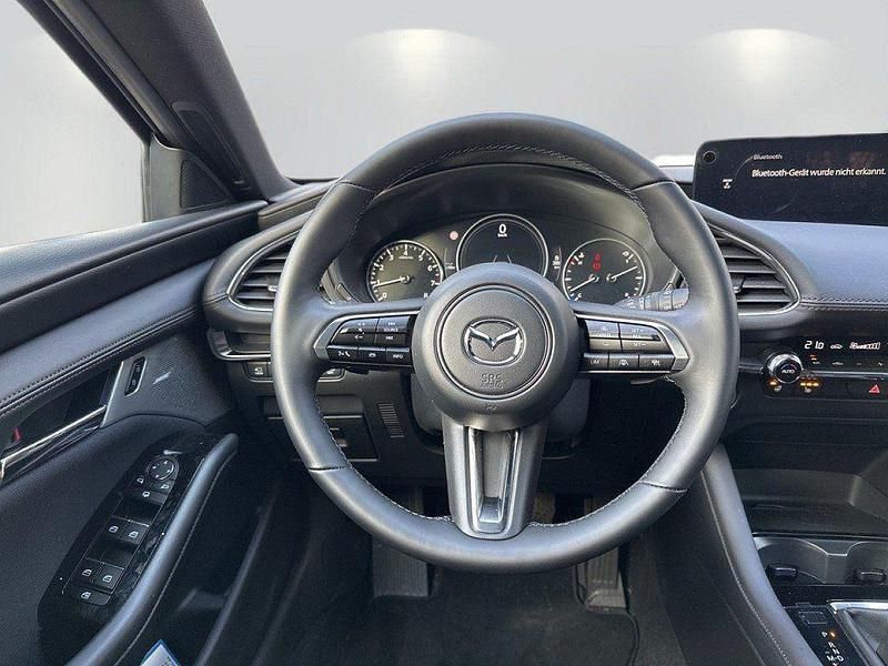 Neu Mazda 3 140 PS (102 kW) 2025 Machine gray Limousine