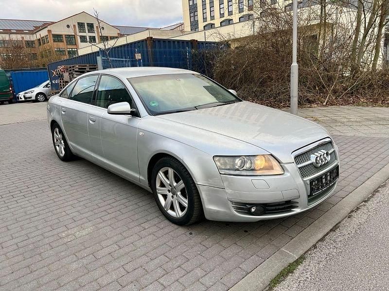 Usata Audi A6 Performance 224 CV (164 kW) 2004 Argento Berlina