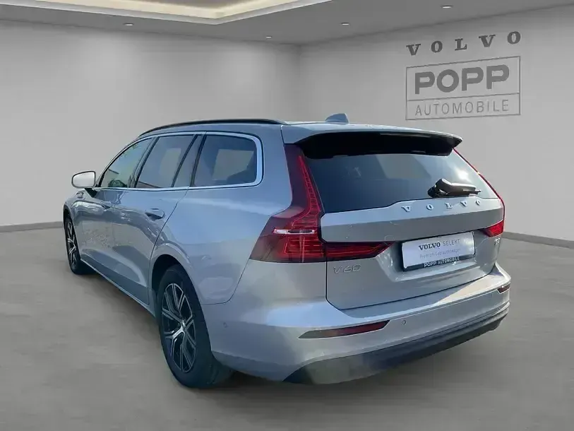 Occasion Volvo V60 Core 197 ch (144 kW) 2024 Argent Break