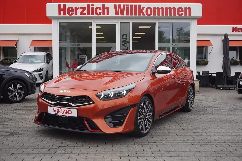 Gebraucht Kia ProCeed GT GT 204 PS (150 kW) 2022 Orange Kleinwagen