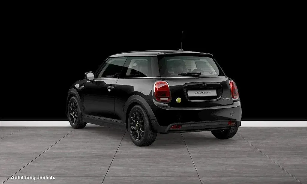 Gebraucht Mini Cooper SE Hatch 135 kW (184 PS) 2023 Schwarz Kleinwagen