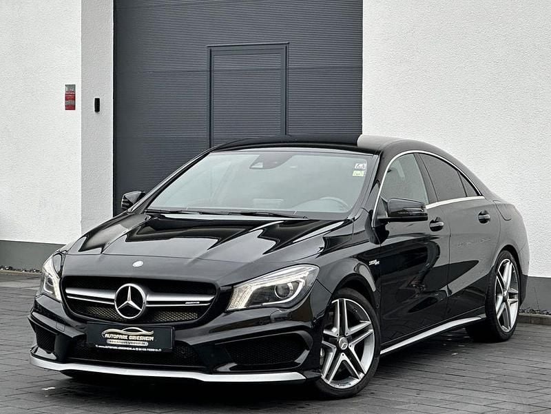 Schwarz Gebraucht 2015 Mercedes CLA45 AMG AMG Limousine | 24.300 € (Fairer Preis) - Bild 1/4