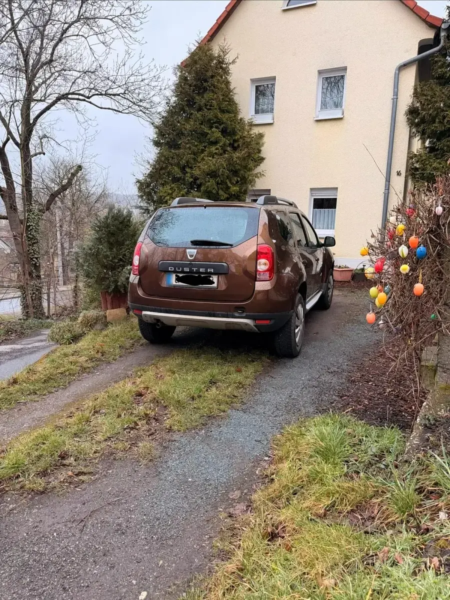 Używany Dacia Duster 105 KM (77 kW) 2011 Brązowy SUV