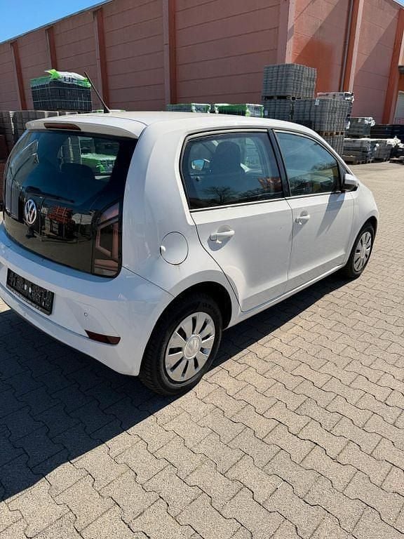 Gebraucht VW up! 68 PS (50 kW) 2019 Weiß Kleinwagen