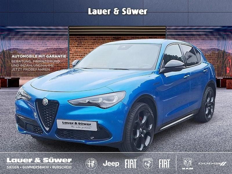 Blau Gebraucht 2023 Alfa Romeo Stelvio SUV | 42.990 € (Etwas zu teuer) - Bild 1/4