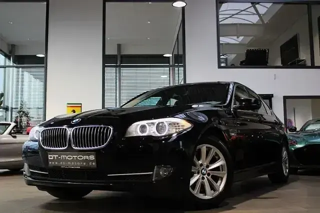 Usata BMW 525 218 CV (160 kW) 2013 Nero Berlina