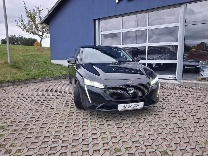 Gebraucht Peugeot 308 SW Allure 130 PS (95 kW) 2023 Schwarz Kombi