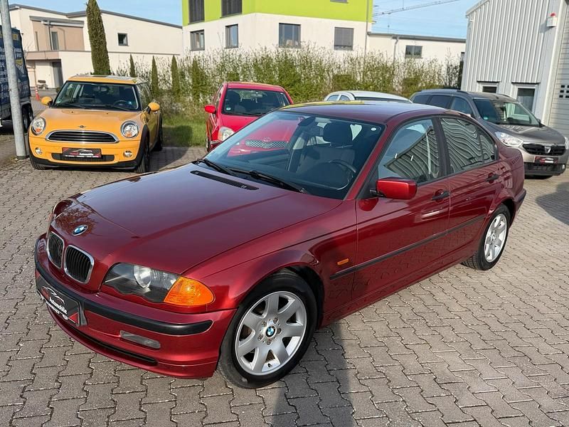 Gebraucht BMW 316 105 PS (77 kW) 2000 Rot Limousine