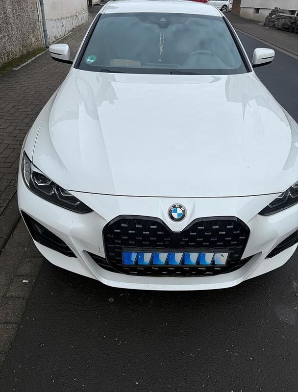 Gebraucht BMW 430 M Sport 245 PS (180 kW) 2021 Weiß Coupé