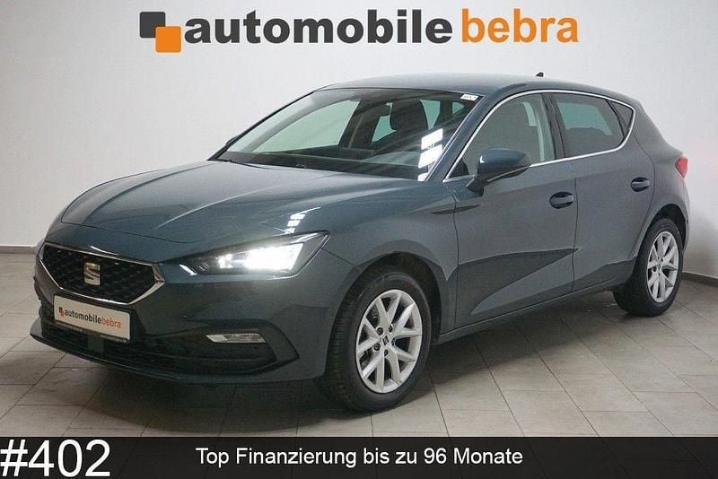 Blau Gebraucht 2025 Seat Leon Style Limousine | 19.790 € (Superpreis) - Bild 1/4