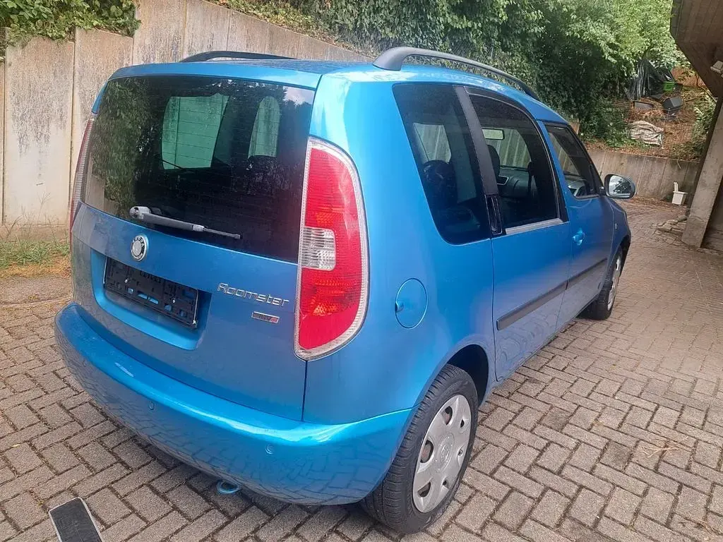 Gebraucht Skoda Roomster Plus Edition 105 PS (77 kW) 2009 Blau Van / Kleinbus