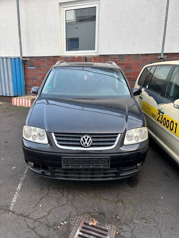 Gebraucht 2004 VW Touran Van / Kleinbus | 1.450 € (Superpreis) - Bild 1/4