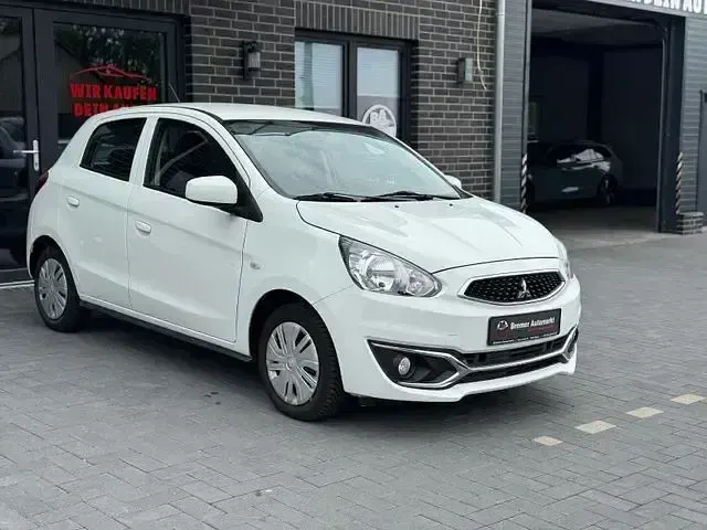 Gebraucht Mitsubishi Space Star Active 71 PS (52 kW) 2020 Weiß Kleinwagen