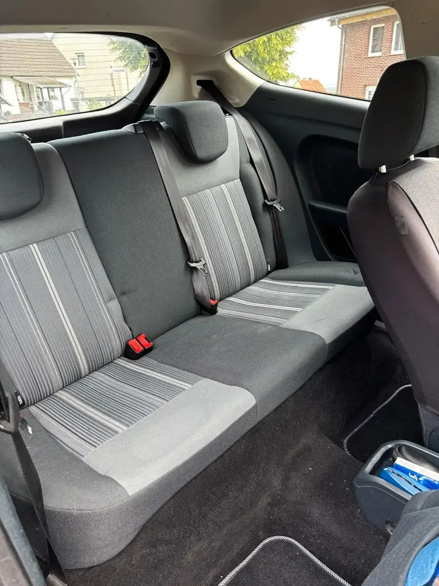 Gebraucht Ford Fiesta 95 PS (69 kW) 2009 Schwarz Kleinwagen