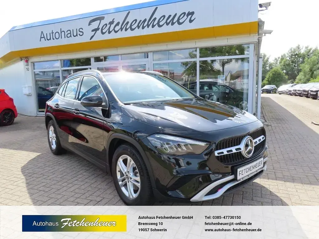 Gebraucht Mercedes GLA180 150 PS (110 kW) 2024 SUV