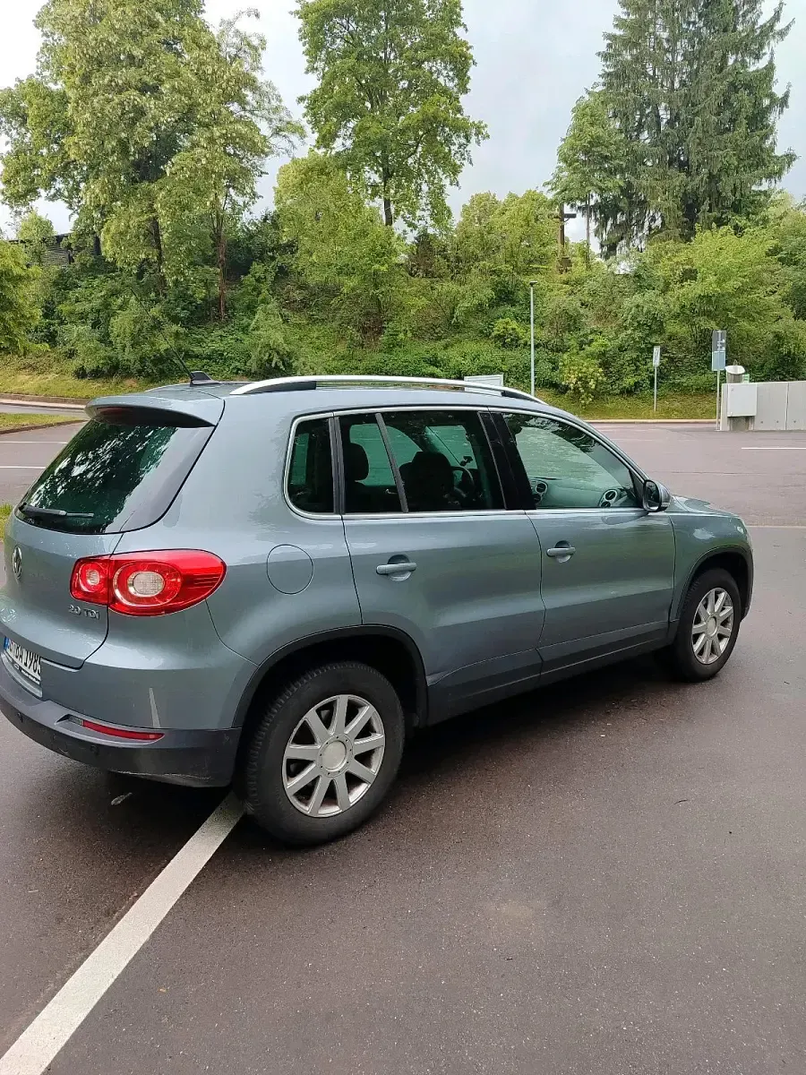 Gebraucht VW Tiguan 150 PS (110 kW) 2008 Grau SUV