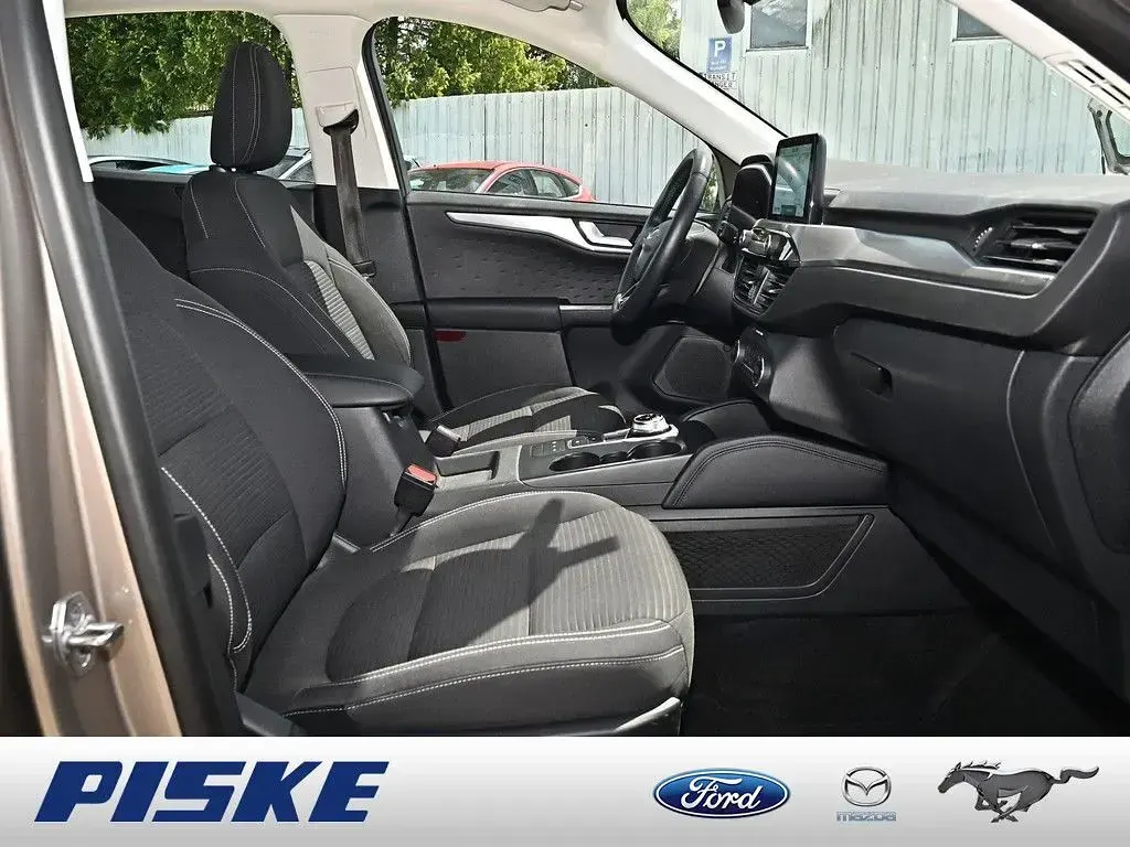 Gebraucht Ford Kuga Titanium 224 PS (164 kW) 2020 Silber SUV