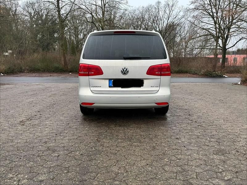 Gebraucht VW Touran 140 PS (102 kW) 2013 Grau Van / Kleinbus