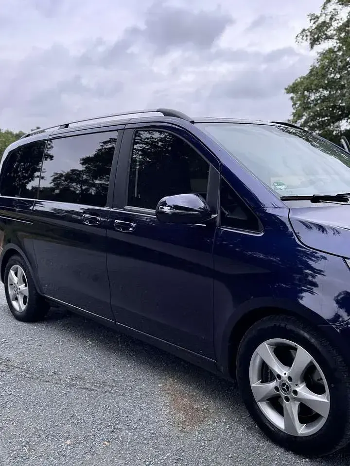 Gebraucht Mercedes V300 237 PS (174 kW) 2021 Van / Kleinbus