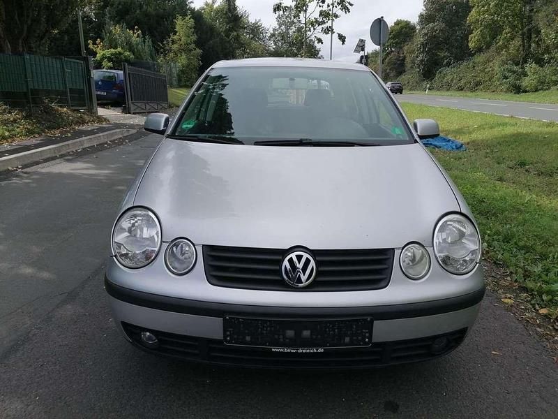 Reflexsilber Gebraucht 2002 VW Polo Kleinwagen | 1.150 € (Guter Preis) - Bild 1/4