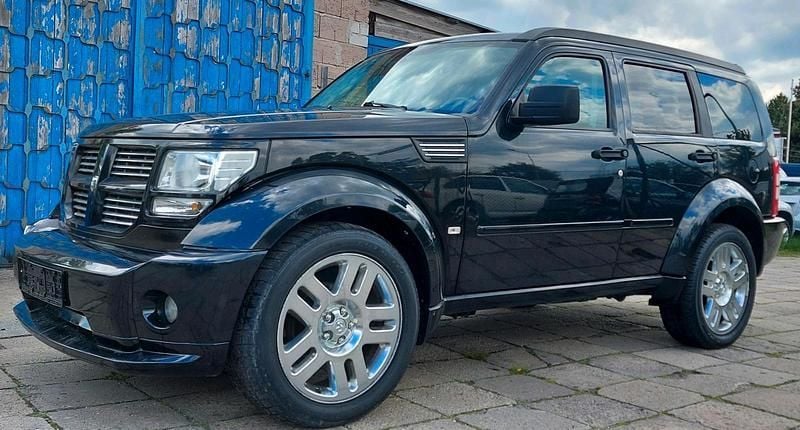 Gebraucht Dodge Nitro 177 PS (130 kW) 2008 Schwarz SUV