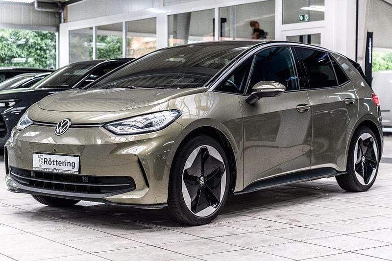 Gebraucht VW ID.3 Pro 150 kW (204 PS) 2023 Grün Kleinwagen