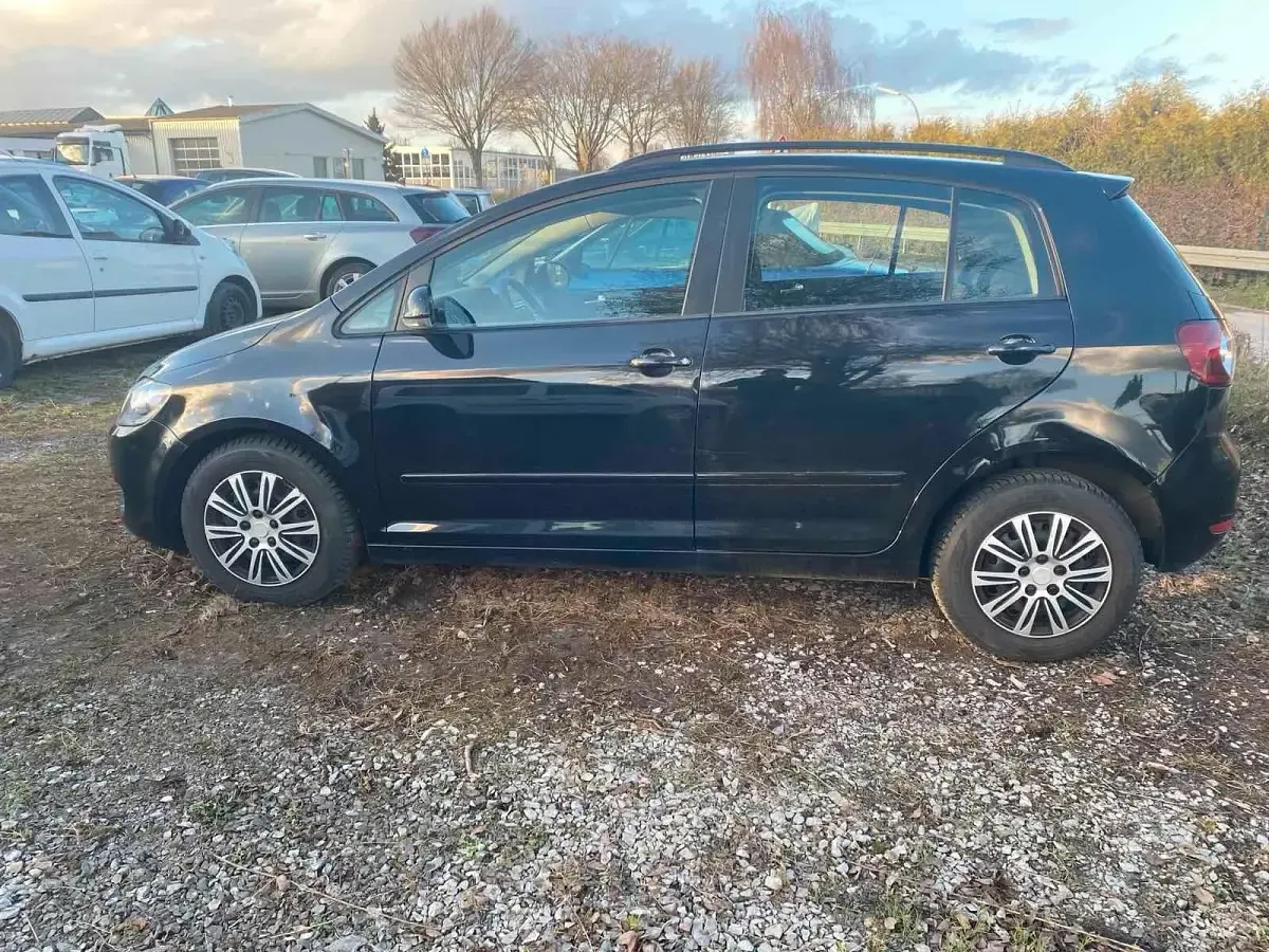 Używany VW Golf Plus Cross 80 KM (58 kW) 2009 Czarny Minivan