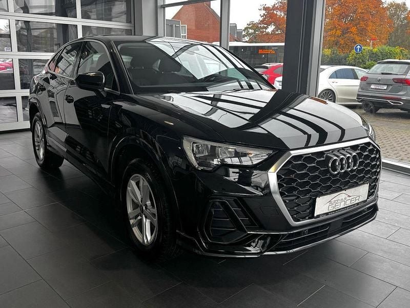 Gebraucht Audi Q3 Sportback 150 PS (110 kW) 2022 Schwarz SUV