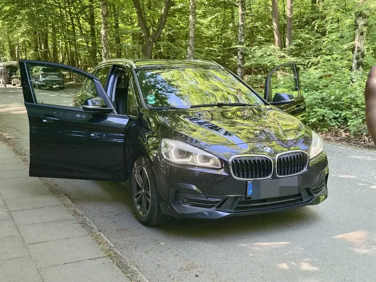 Gebraucht BMW 225 iPerformance 224 PS (164 kW) 2019 Schwarz Kombi