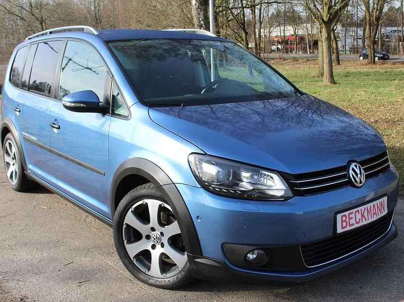 Gebraucht VW Touran Cross 140 PS (102 kW) 2011 Acapulcoblau metallic Van / Kleinbus