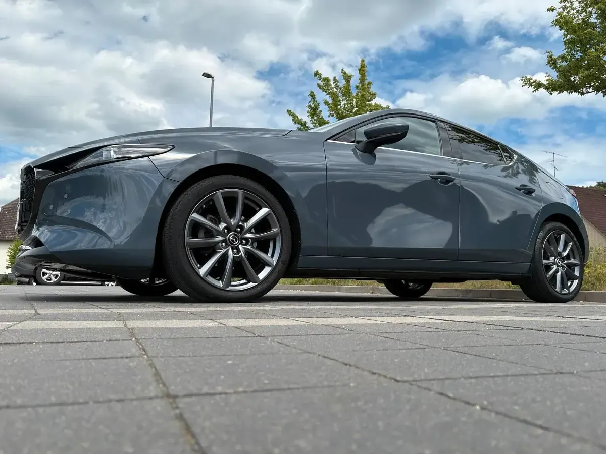 Gebraucht Mazda 3 150 PS (110 kW) 2020 Andere farben Limousine