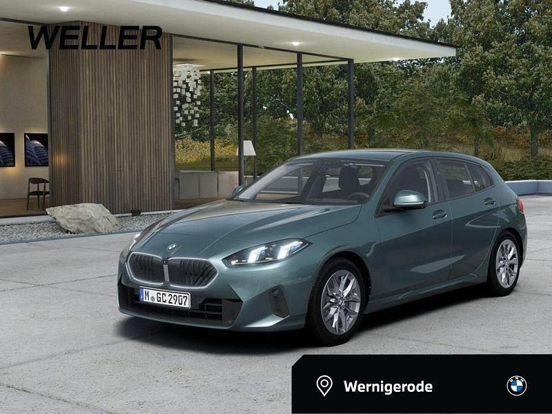 Cape york grün (grün) Neu 2025 BMW 123 Comfort Edition Kleinwagen | 44.990 € (Guter Preis) - Bild 1/4