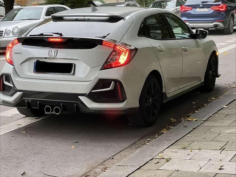 Weiß Gebraucht 2021 Honda Civic Sport Plus Kleinwagen | 24.999 € (Fairer Preis) - Bild 1/4