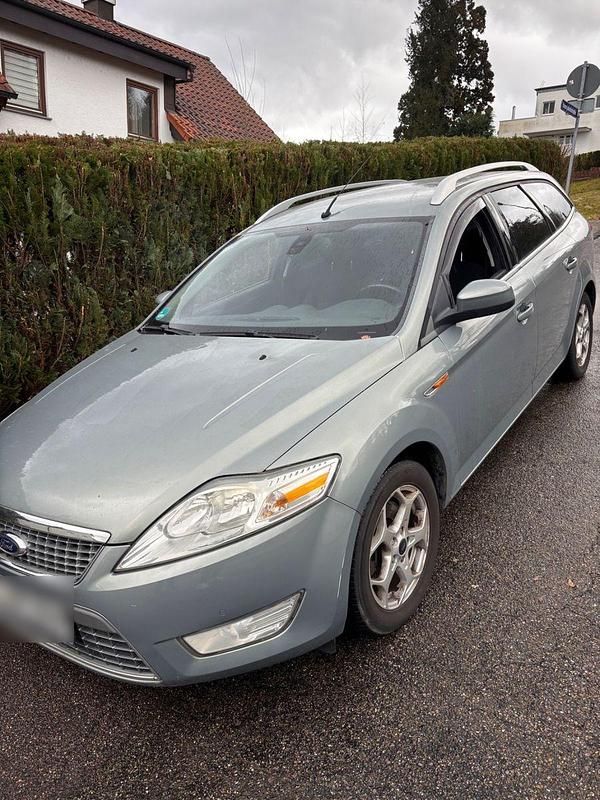 Gebraucht Ford Mondeo Titanium 140 PS (102 kW) 2009 Grau Kombi