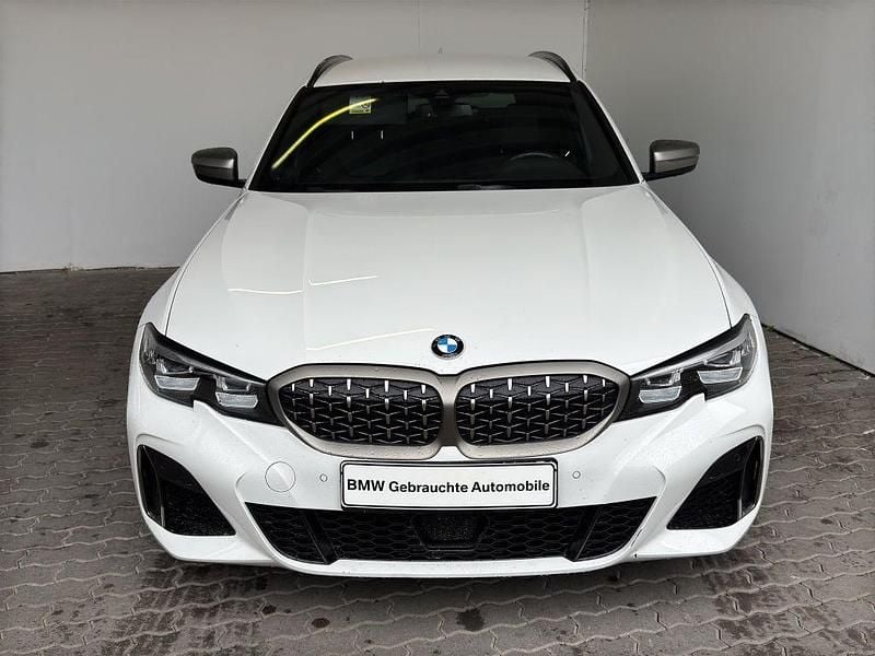 Weiß Gebraucht 2022 BMW M340 M Sport Limousine | 47.889 € (Superpreis) - Bild 1/4