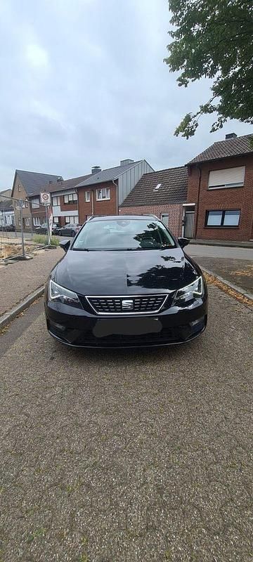 Schwarz Gebraucht 2019 Seat Leon XCELLENCE Kombi | 16.500 € (Fairer Preis) - Bild 1/4