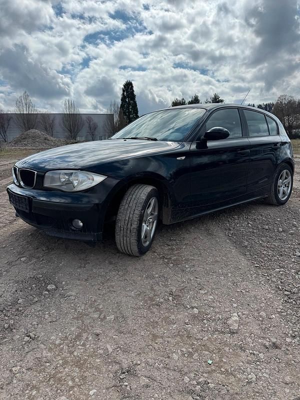 Gebraucht BMW 116 115 PS (84 kW) 2006 Schwarz Kleinwagen