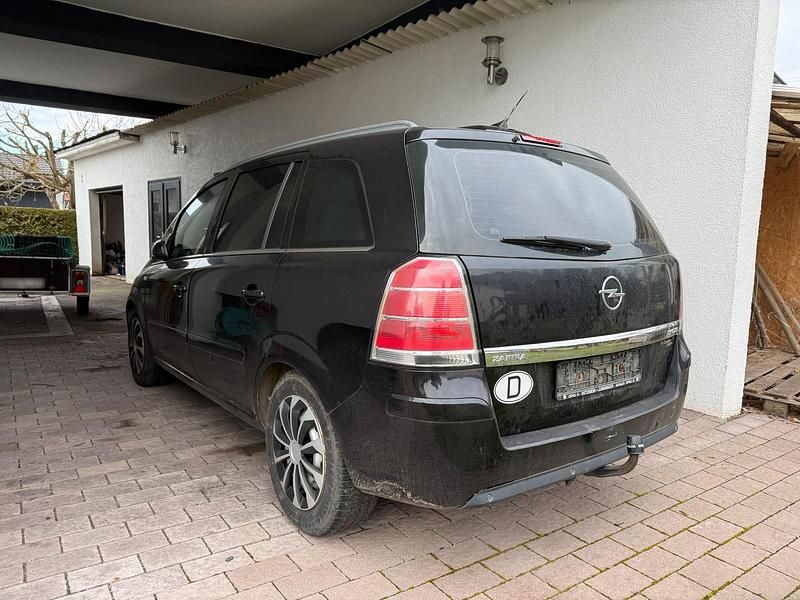 Gebraucht Opel Zafira 120 PS (88 kW) 2007 Schwarz Van / Kleinbus