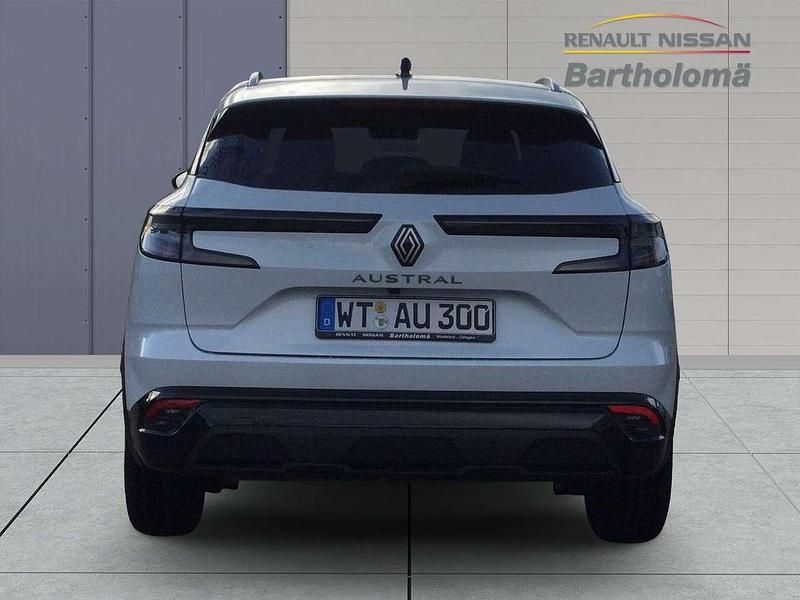 Gebraucht Renault Austral Techno 158 PS (116 kW) 2024 Qnc perlmuttweiß SUV