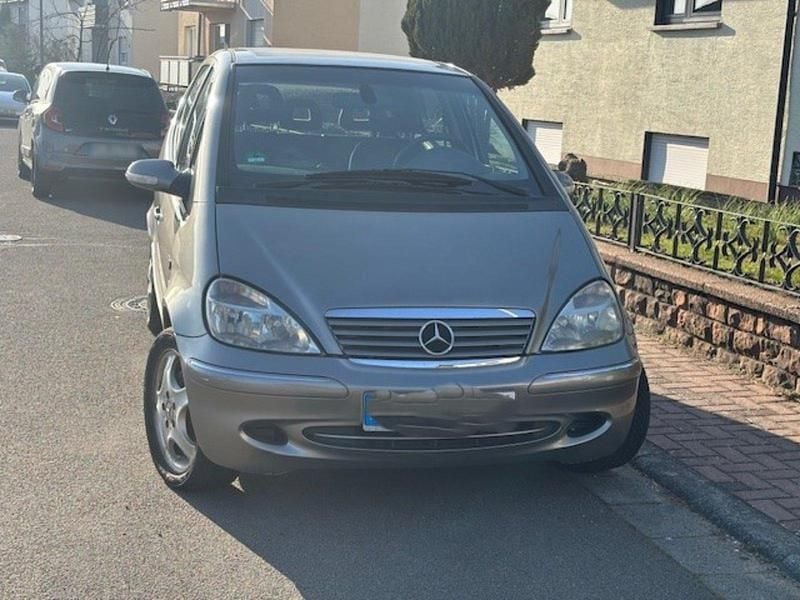 Gebraucht Mercedes A190 125 PS (91 kW) 2003 Silber Kleinwagen