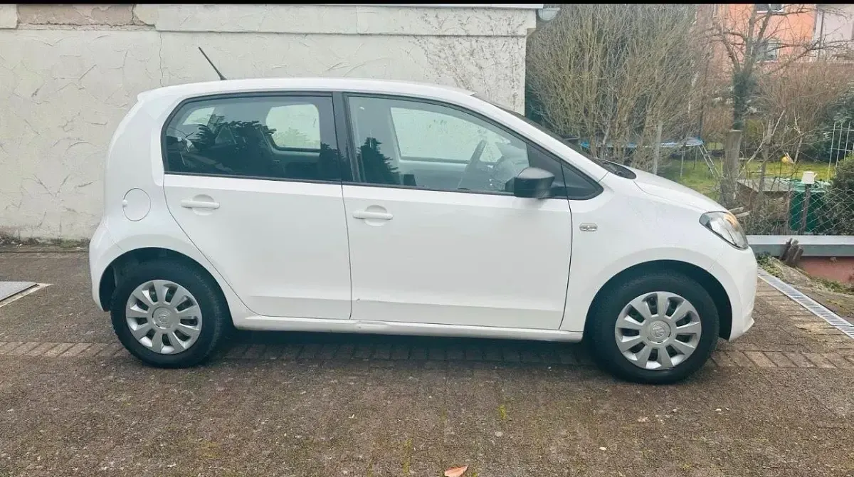 Gebraucht Skoda Citigo 60 PS (44 kW) 2016 Weiß Kleinwagen
